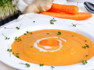 Pikantno i interesantno: Krem supa od šargarepe i đumbira, ručak "na kašiku"