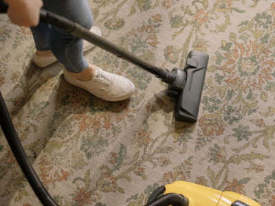 Očistite kuću za REKORDNIH 60 MINUTA: Trik OVE žene oduševljava jer nije potrebna HEMIJA, ceo dom će biti BLISTAV