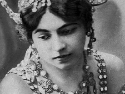 Mata Hari - koristili su je za špijuniranje i ples: Njen život se tragično završio, dok je poslenju igru izvela na "kiši metaka"