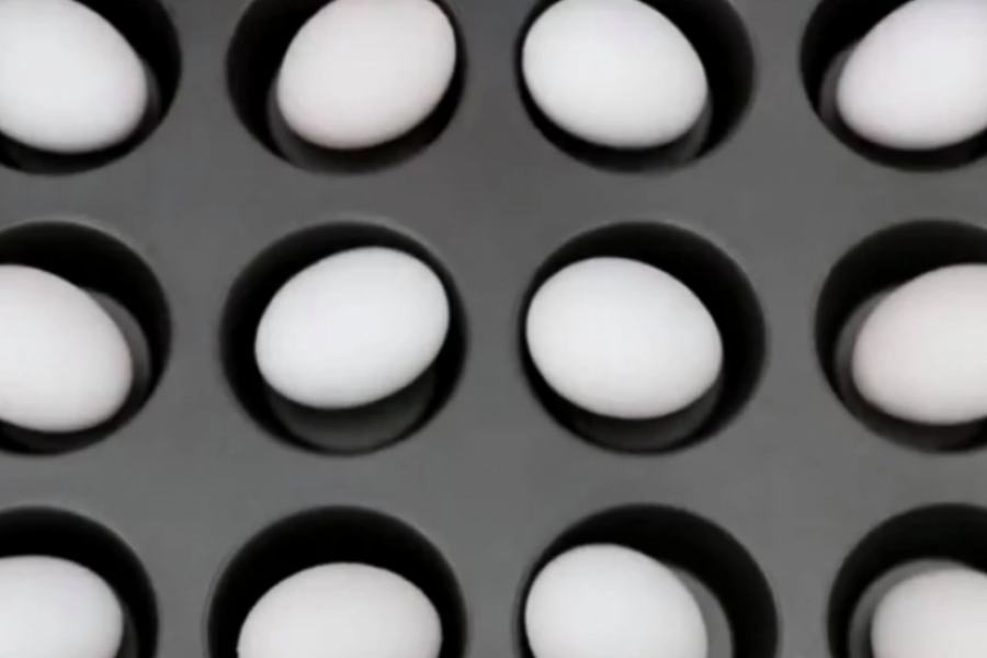 ISPECITE jaja u RERNI: Ovo morate da PROBATE, novi trik koji svim domaćicama olakšava posao u kuhinji