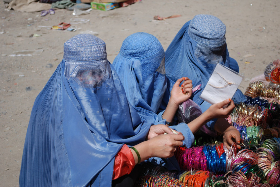 Talibani i dalje oduzimaju prava ženama: "Avganistanke su sada izgubile sve, deca nemaju BUDUĆNOST"