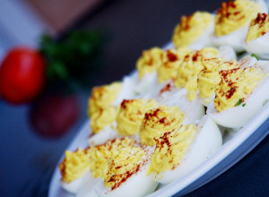Ako se danas osećate "PAKOSNO" probajte da napravite ova ukusna ĐAVOLJSKA jaja