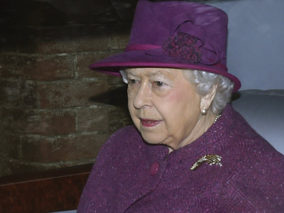 Kraljica ELIZABETA kupila nova KOLA: "Autić" je koštao preko 8 miliona DINARA, a evo za šta će joj služiti