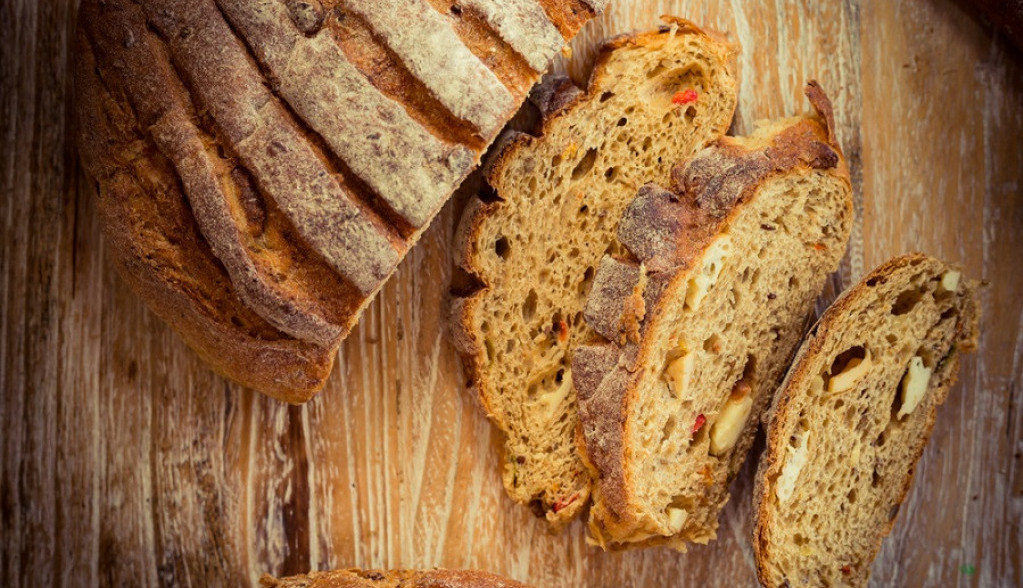 Stari hleb je ZDRAVIJI nego što mislite: Stručnjaci otkrili i da li je BOLJI tostirani ili svež hleb