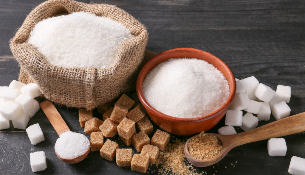 Pet zastrašujućih ČINJENICA o šećeru:  Pored toga što stvara MASNE naslage ubrzava i STARENJE kod ljudi