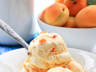 Napravite DOMAĆI sladoled od KAJSIJA: Ovo je najbolja LETNJA poslastica koju smo probali