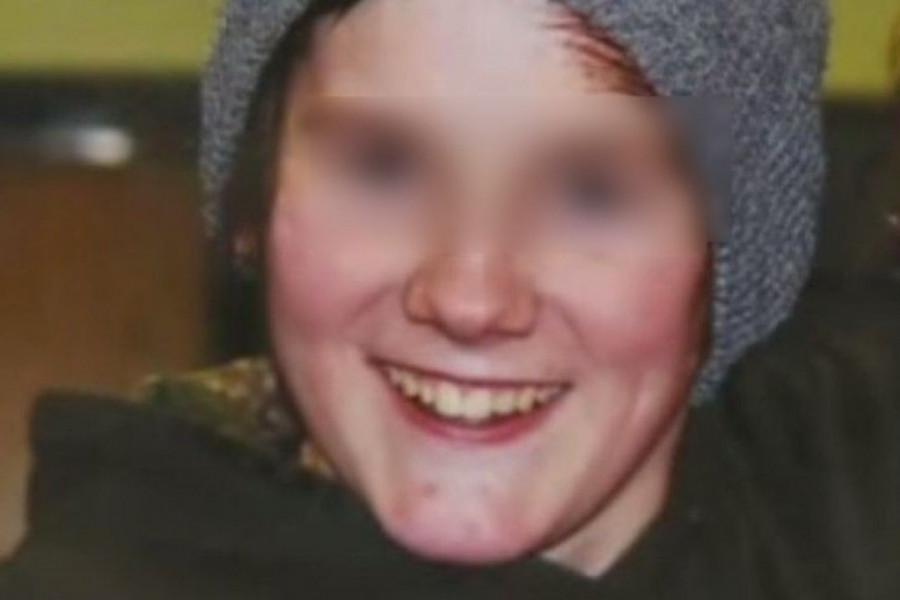 Tinejdžer (16) PREMINUO jer je pojeo POSLASTICU koju svi jedemo: Srušio se NASRED restorana pred očima RODITELJA (VIDEO)