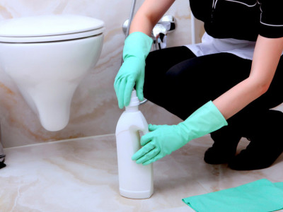 Kada sledeći put budete čistili OVAJ proizvod upotrebite: Svi će se pitati kako vaše kupatilo toliko miriše