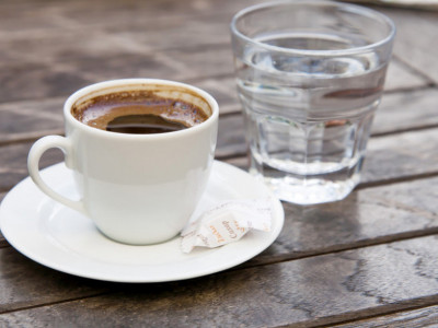 Da li bi trebali da POSOLITE kafu? Iznenadićete se šta na tu temu kažu naučnici
