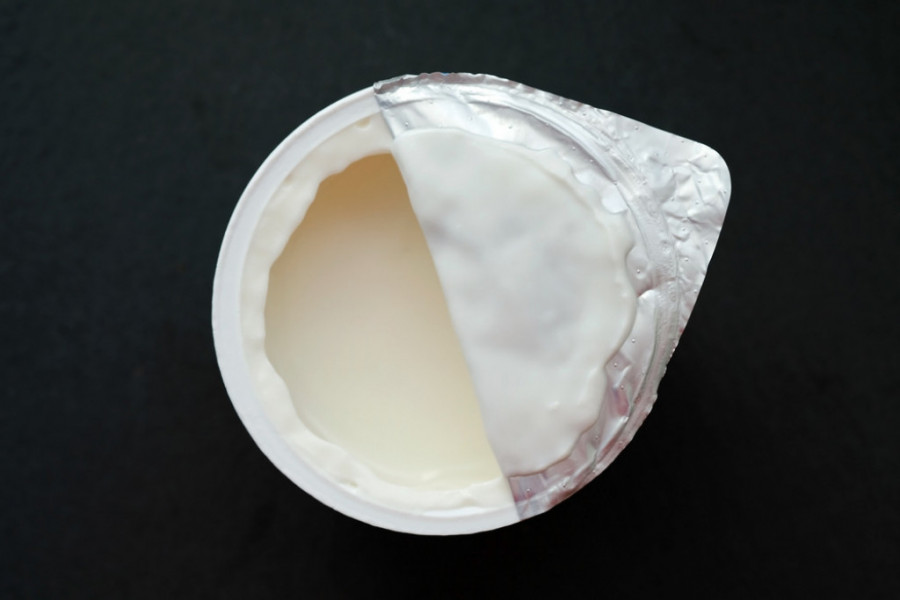Da li ližete POKLOPAC od jogurta? Odmah prestanite to da radite, možete OZBILJNO ugroziti vaše zdravlje