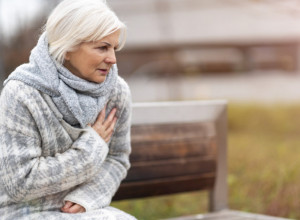Bolovi u zglobovima, migrene ili srčani udar: Evo kako nagla PROMENA vremena utiče na naše zdravlje