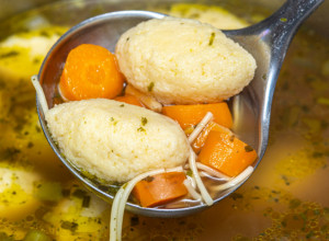 Najbolji DOMAĆI recept za KNEDLE za supu: Uspevaju iz PRVE i neće se raspadati, samo pratite poceduru