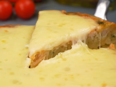 Pita iz TIGANJA samo za prave GURMANE: Sa krompirom, belim MESOM i sirom koji se razvlači sa svih strana!