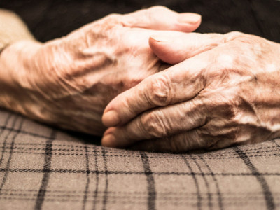 Najstarija žena na svetu živela je 122 godine? Ruski naučnik tvrdi da je bila prevarant